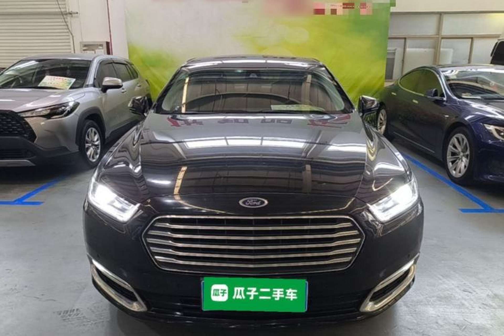 Used Ford Taurus 2015 EcoBoost 245 Luxury Model Front