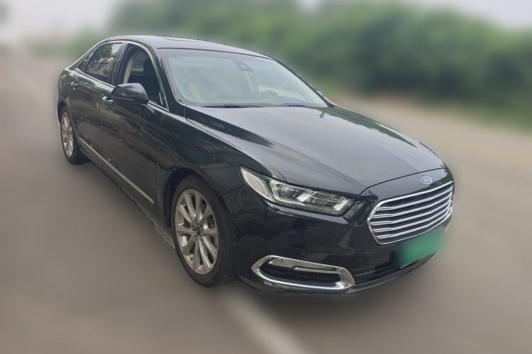 Used Ford Taurus 2015 EcoBoost 325 V6 Flagship Model Front Right 45 Deg