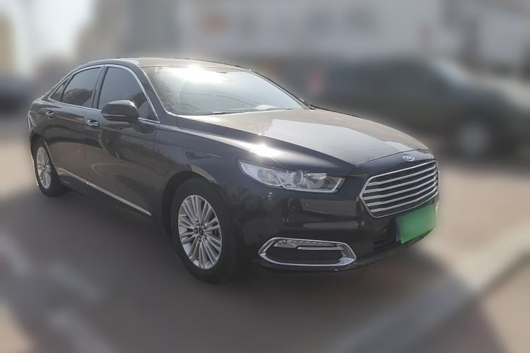 Used Ford Taurus 2015 EcoBoost 245 Fashion Edition Front Right 45 Deg