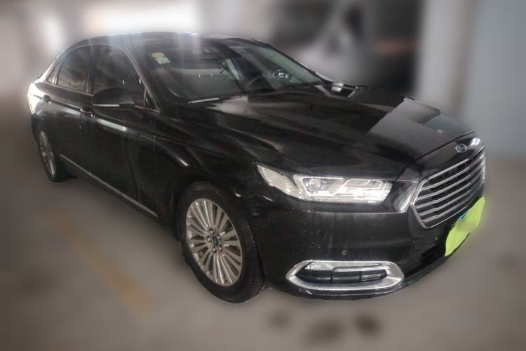 Used Ford Taurus 2015 EcoBoost 245 Luxury Model Front Right 45 Deg