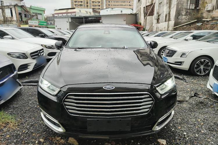 Used Ford Taurus 2015 EcoBoost 245 Ultimate Model Front