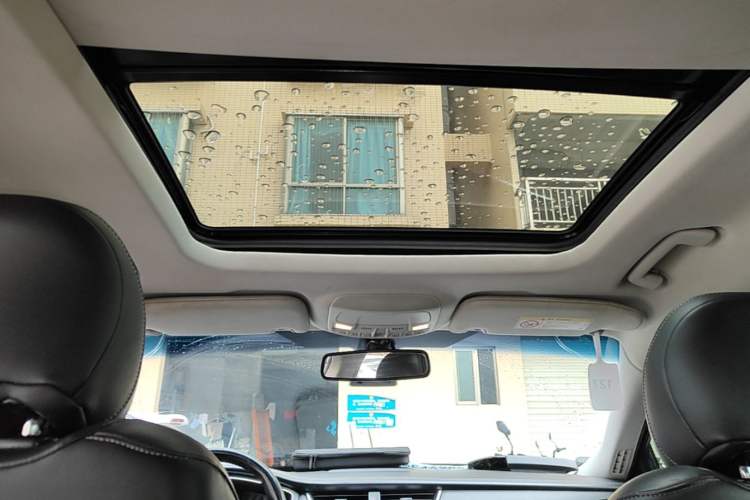 Used Ford Taurus 2015 EcoBoost 245 Ultimate Model Headliner