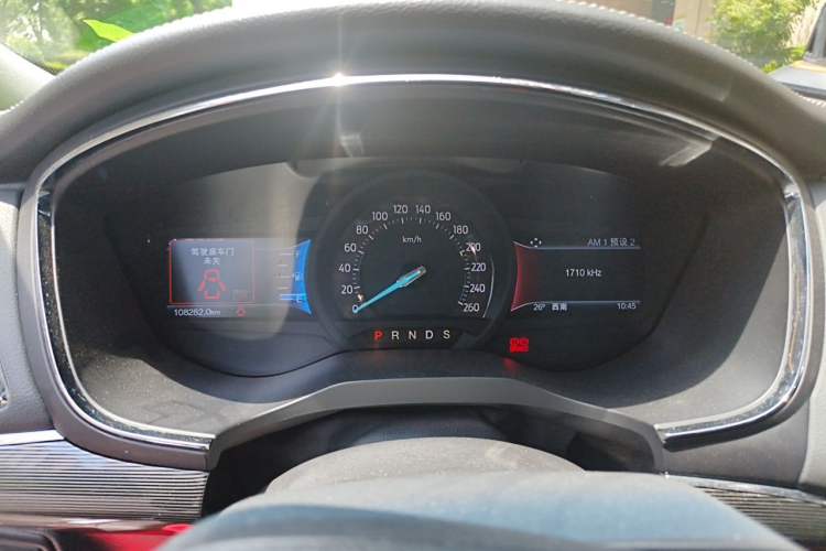 Used Ford Taurus 2015 EcoBoost 245 Luxury Model Instrument Cluster