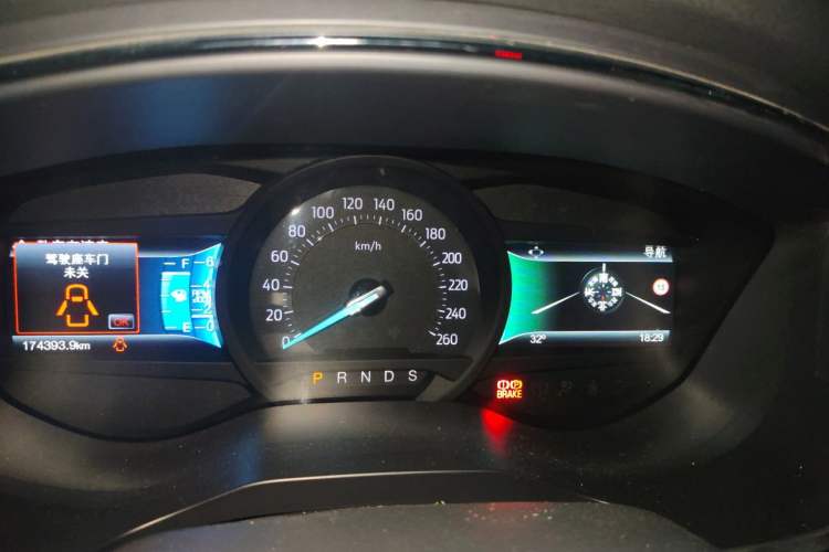 Used Ford Taurus 2015 EcoBoost 245 Luxury Model Instrument Cluster