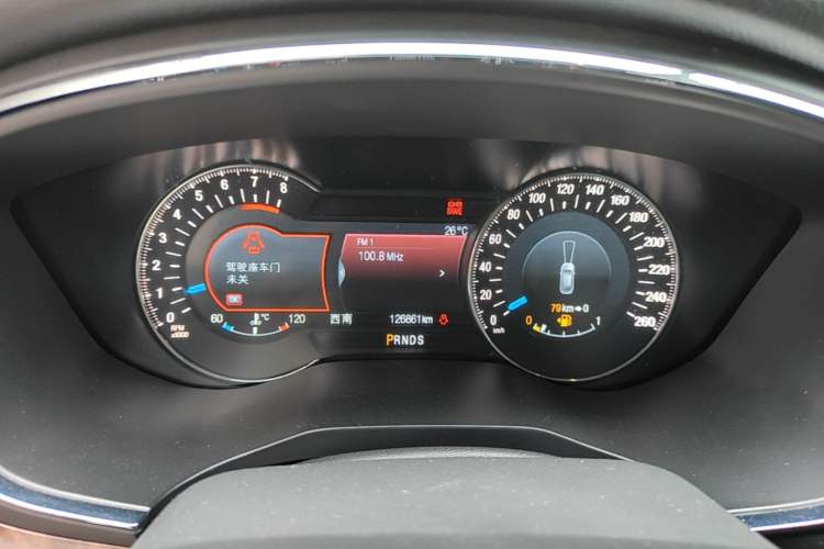 Used Ford Taurus 2015 EcoBoost 245 Ultimate Model Instrument Cluster