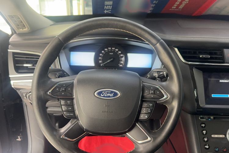Used Ford Taurus 2015 EcoBoost 245 Luxury Model Interior 1