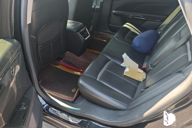 Used Ford Taurus 2015 EcoBoost 245 Luxury Model Interior 4