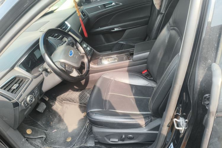 Used Ford Taurus 2015 EcoBoost 245 Fashion Edition Left Front Seat