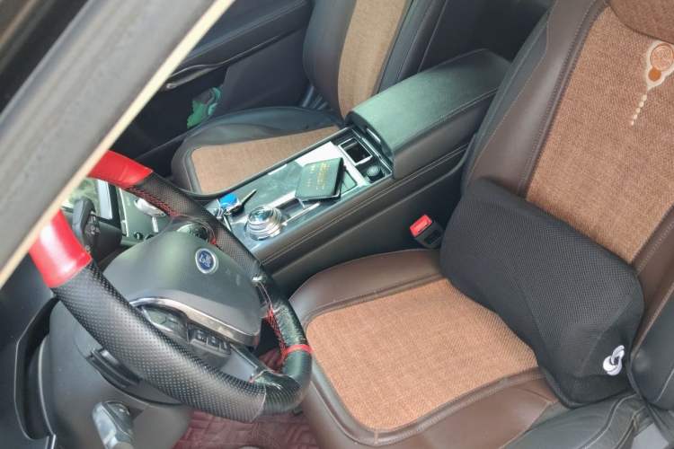 Used Ford Taurus 2015 EcoBoost 245 Luxury Model Left Front Seat