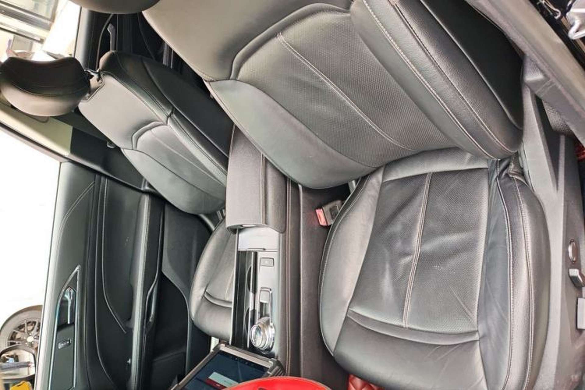 Used Ford Taurus 2015 EcoBoost 245 Fashion Edition Left Front Seat