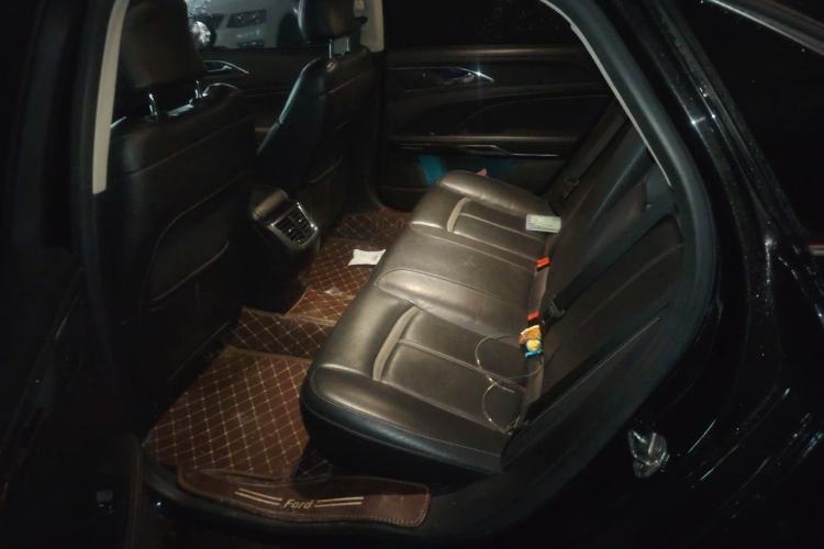 Used Ford Taurus 2015 EcoBoost 245 Luxury Model Left Rear Seat