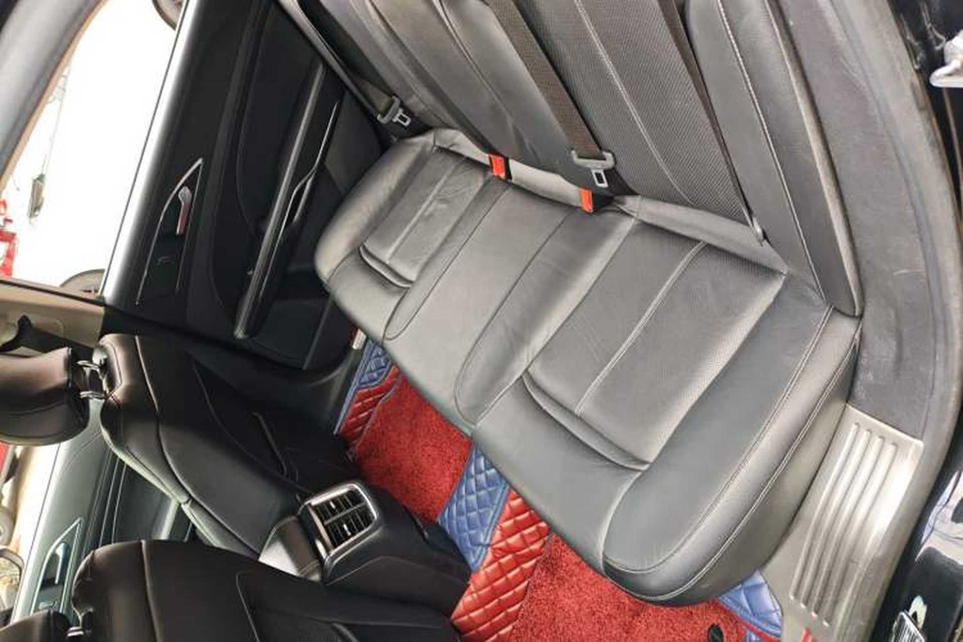 Used Ford Taurus 2015 EcoBoost 245 Fashion Edition Left Rear Seat