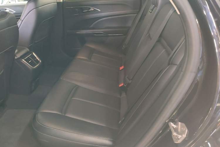 Used Ford Taurus 2015 EcoBoost 245 Fashion Edition Left Rear Seat