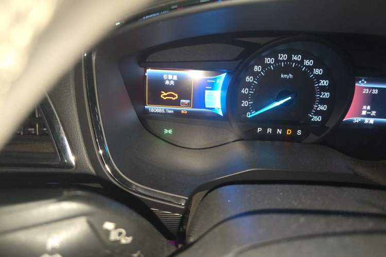 Used Ford Taurus 2015 EcoBoost 245 Luxury Model Odometer Close Up