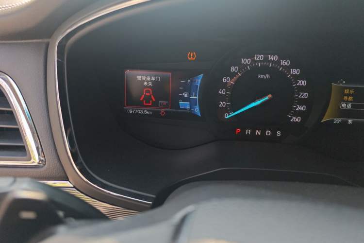 Used Ford Taurus 2015 EcoBoost 245 Luxury Model Odometer Close Up