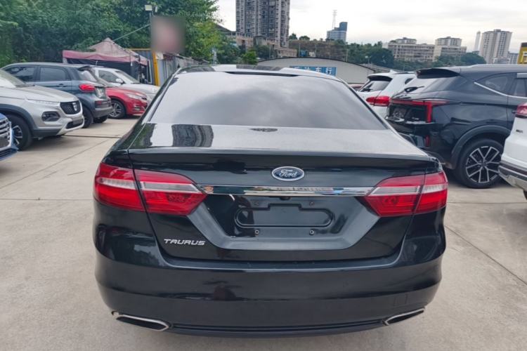 Used Ford Taurus 2015 EcoBoost 245 Fashion Edition Rear