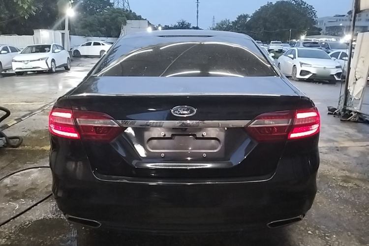 Used Ford Taurus 2015 EcoBoost 245 Fashion Edition Rear
