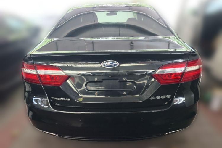 Used Ford Taurus 2015 EcoBoost 245 Luxury Model Rear