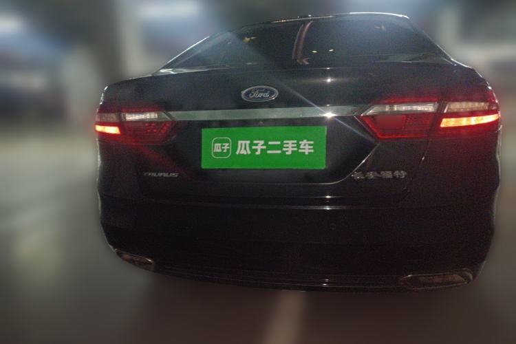 Used Ford Taurus 2015 EcoBoost 245 Luxury Model Rear