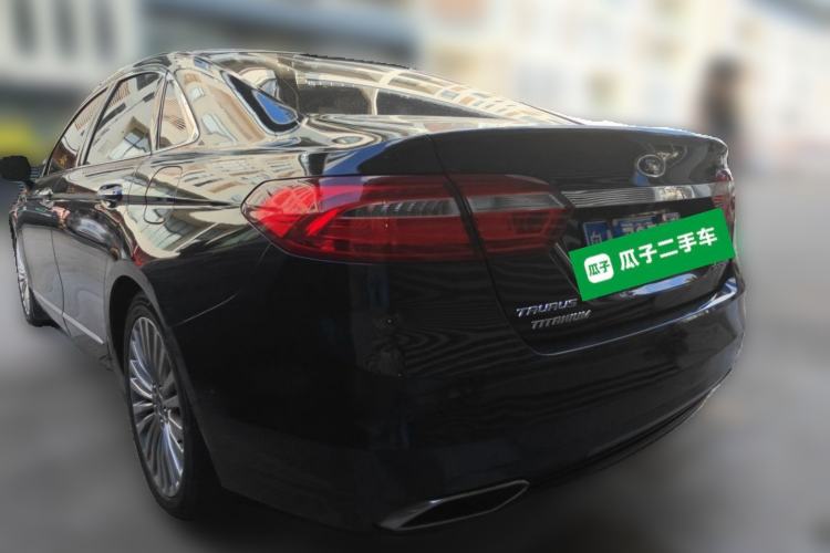 Used Ford Taurus 2015 EcoBoost 245 Ultimate Model Rear Left 45 Deg
