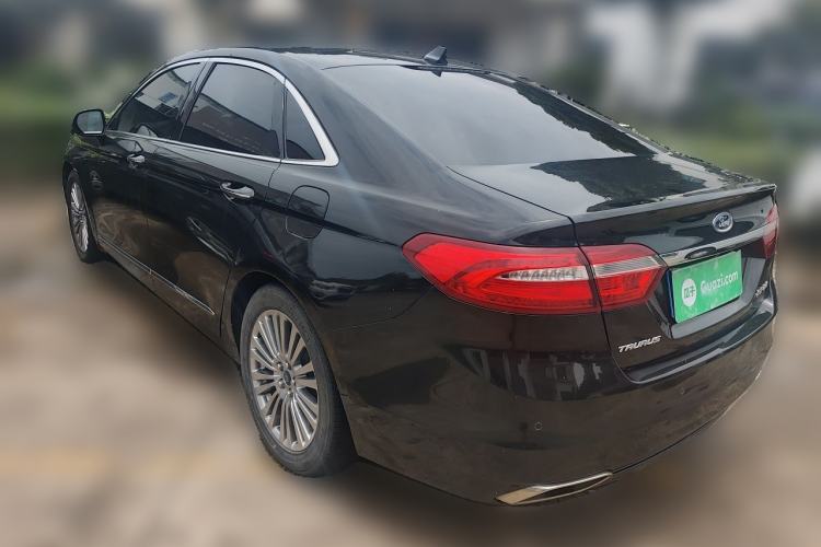 Used Ford Taurus 2015 EcoBoost 245 Luxury Model Rear Left 45 Deg