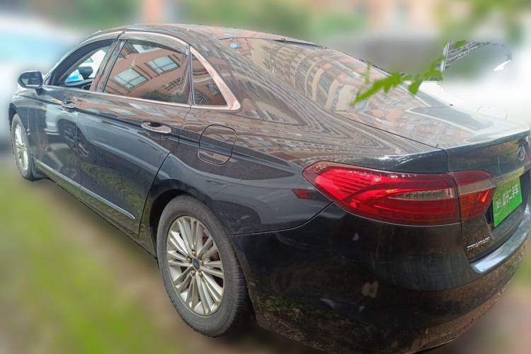 Used Ford Taurus 2015 EcoBoost 245 Fashion Edition Rear Left 45 Deg