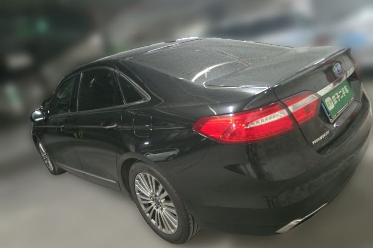 Used Ford Taurus 2015 EcoBoost 245 Luxury Model Rear Left 45 Deg