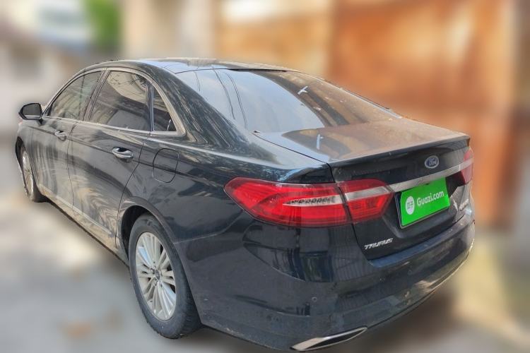 Used Ford Taurus 2015 EcoBoost 245 Fashion Edition Rear Left 45 Deg
