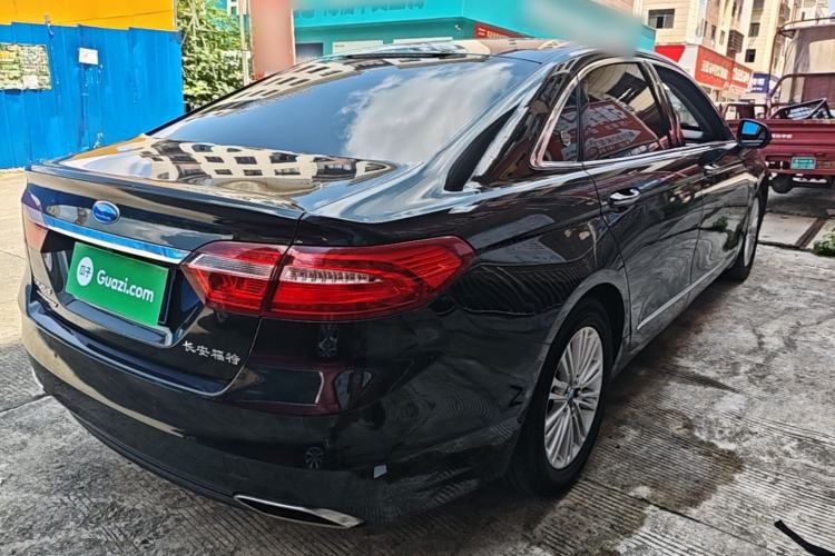 Used Ford Taurus 2015 EcoBoost 245 Fashion Edition Rear Right 45 Deg