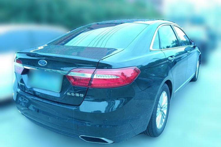 Used Ford Taurus 2015 EcoBoost 245 Fashion Edition Rear Right 45 Deg