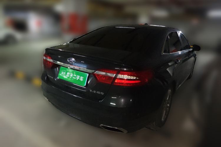 Used Ford Taurus 2015 EcoBoost 245 Luxury Model Rear Right 45 Deg