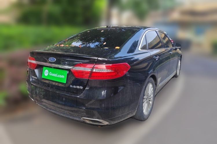 Used Ford Taurus 2015 EcoBoost 245 Fashion Edition Rear Right 45 Deg