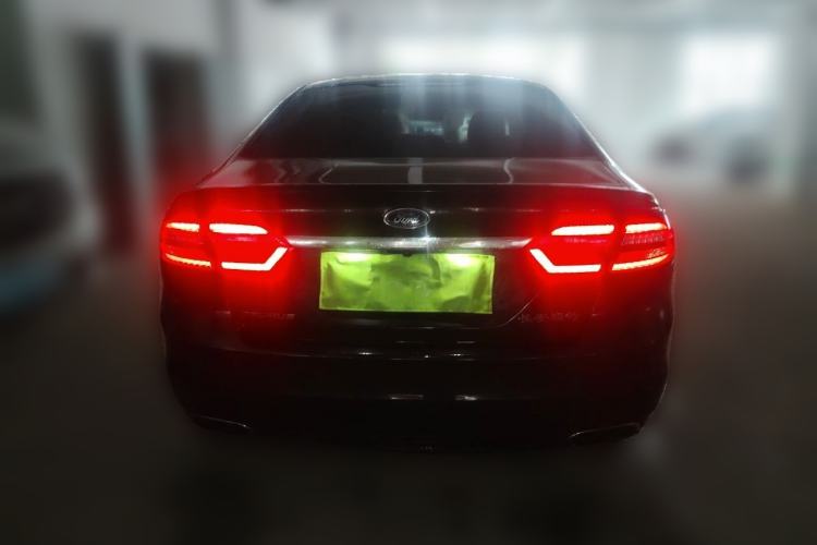 Used Ford Taurus 2015 EcoBoost 245 Luxury Model Rear