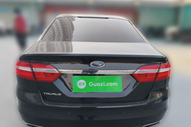 Used Ford Taurus 2015 EcoBoost 245 Fashion Edition Rear