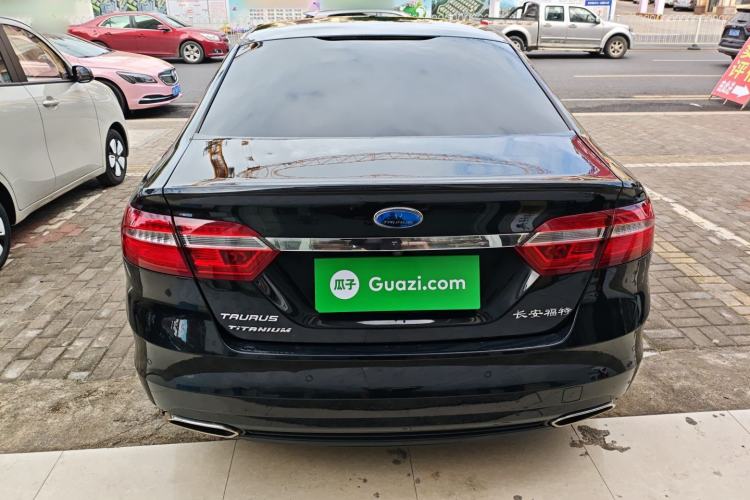 Used Ford Taurus 2015 EcoBoost 245 Fashion Edition Rear