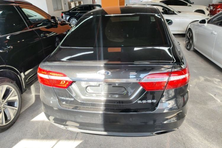 Used Ford Taurus 2015 EcoBoost 245 Fashion Edition Rear