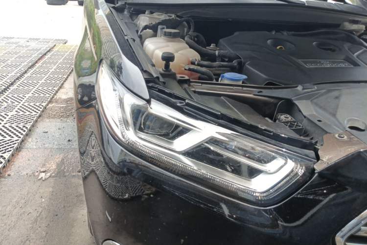 Used Ford Taurus 2015 EcoBoost 245 Luxury Model Right Front Headlight
