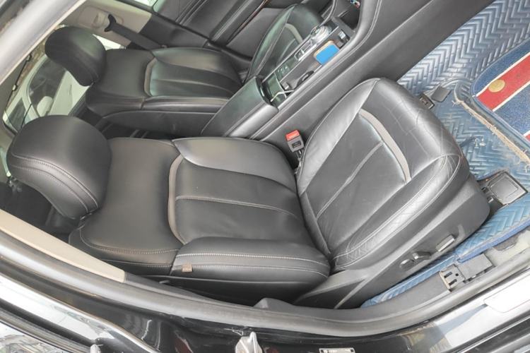 Used Ford Taurus 2015 EcoBoost 245 Ultimate Model Right Front Seat