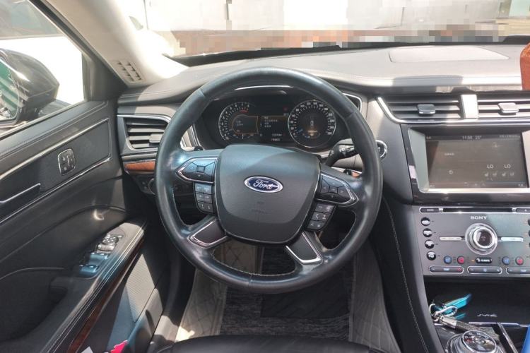 Used Ford Taurus 2015 EcoBoost 325 V6 Flagship Model Steering Wheel