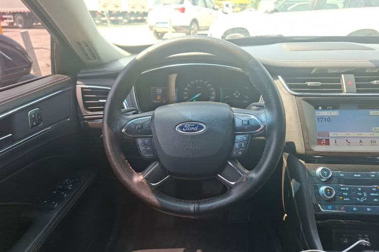 Used Ford Taurus 2015 EcoBoost 245 Fashion Edition Steering Wheel