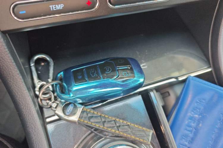 Used Ford Taurus 2015 EcoBoost 325 V6 Flagship Model Vehicle Key
