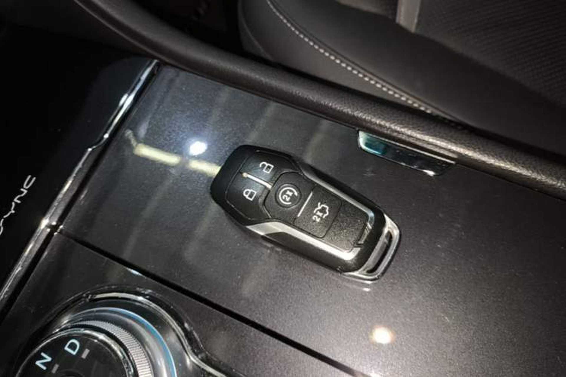 Used Ford Taurus 2015 EcoBoost 245 Luxury Model Vehicle Key