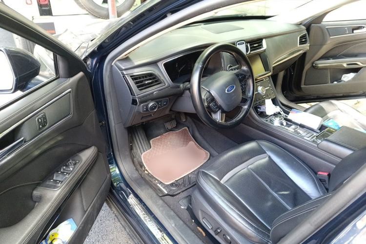 Used Ford Taurus 2015 EcoBoost 245 Luxury Model Driver Seat