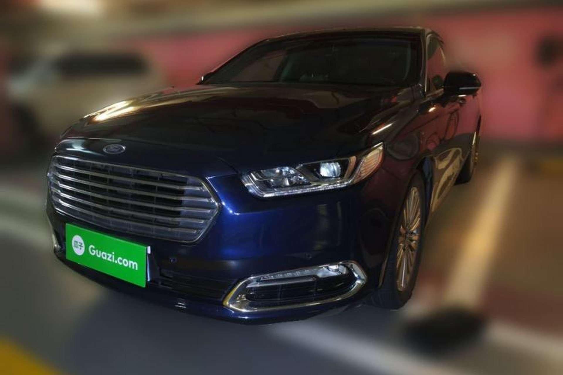 Used Ford Taurus 2015 EcoBoost 245 Luxury Model Front Left 45 Deg