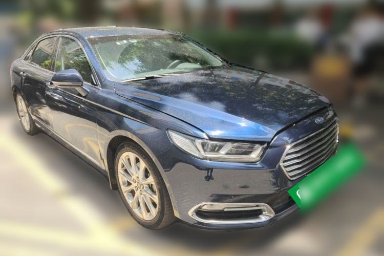 Used Ford Taurus 2015 EcoBoost 325 V6 Flagship Model Front Right 45 Deg