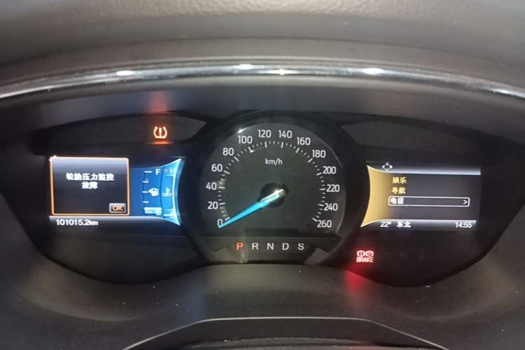 Used Ford Taurus 2015 EcoBoost 245 Fashion Edition Instrument Cluster