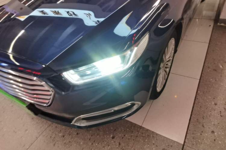 Used Ford Taurus 2015 EcoBoost 245 Ultimate Model Left Front Headlight