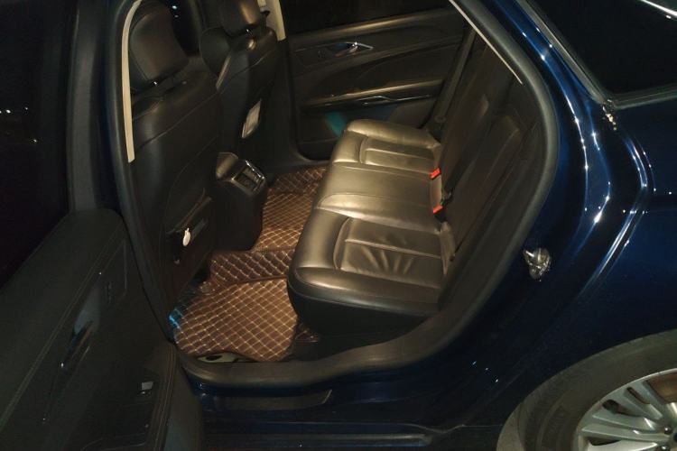 Used Ford Taurus 2015 EcoBoost 245 Fashion Edition Left Rear Seat