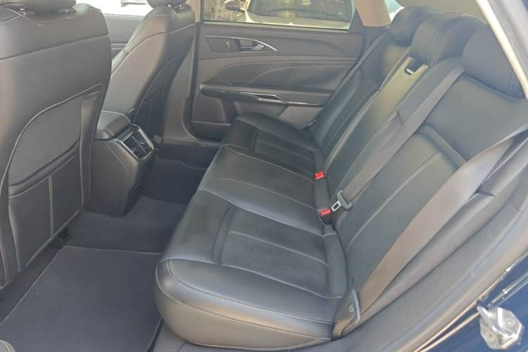 Used Ford Taurus 2015 EcoBoost 245 Fashion Edition Left Rear Seat