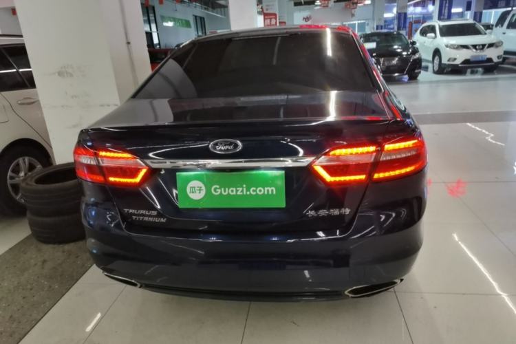 Used Ford Taurus 2015 EcoBoost 245 Ultimate Model Rear